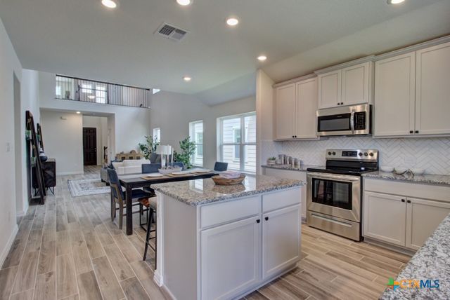 1243 Casetta Run, New Braunfels, TX 78130