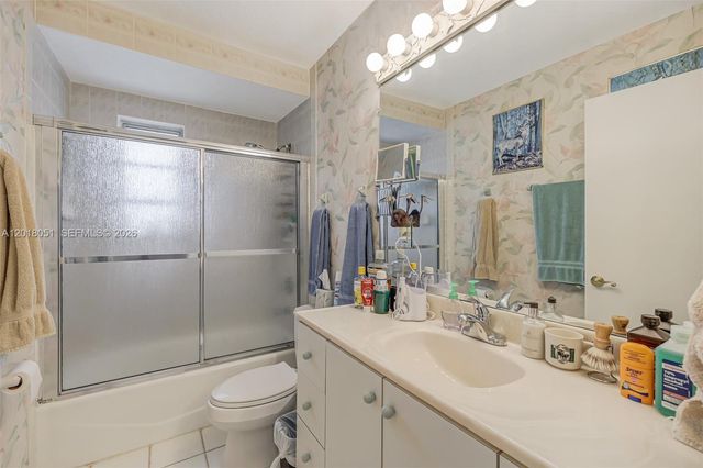 9940 Belgrade Road, Cutler Bay, FL 33157