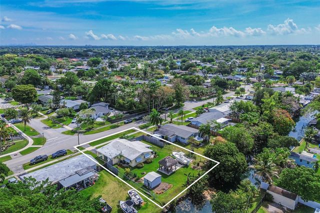 9940 Belgrade Road, Cutler Bay, FL 33157