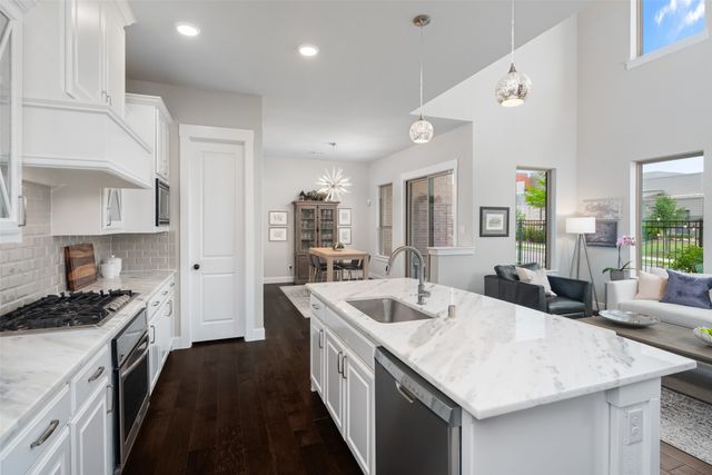 7250 Van Tuyl Parkway, Mckinney, TX 75070