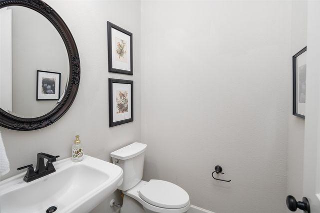 7250 Van Tuyl Parkway, Mckinney, TX 75070