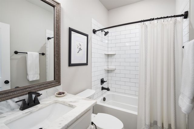 7250 Van Tuyl Parkway, Mckinney, TX 75070