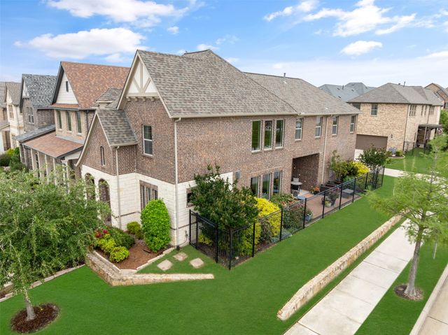 7250 Van Tuyl Parkway, Mckinney, TX 75070