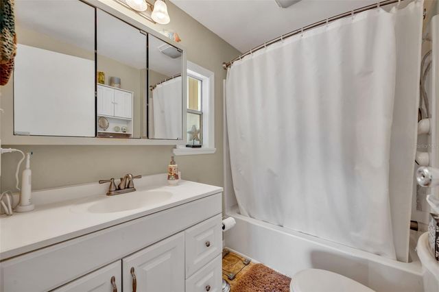 173 PARADISE N, Leesburg, FL 34788