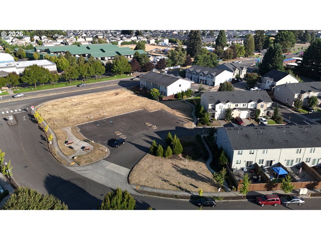 Ne 115th Ct, Vancouver, WA 98662