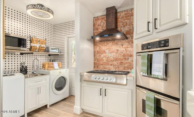 1720 N Whittier Drive, Phoenix, AZ 85006