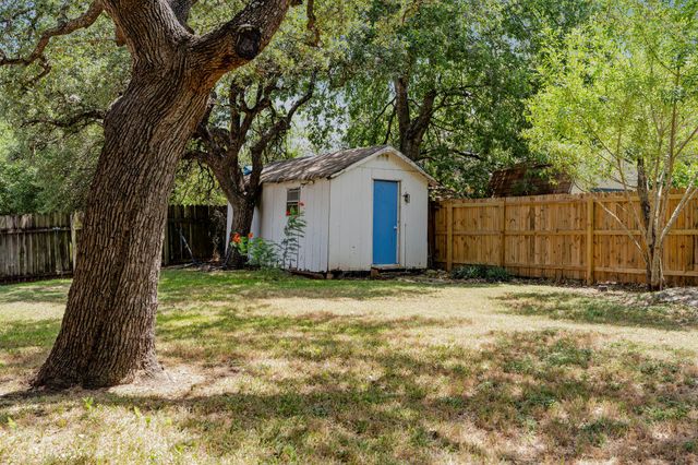 11016 Hard Rock RD, Austin, TX 78750