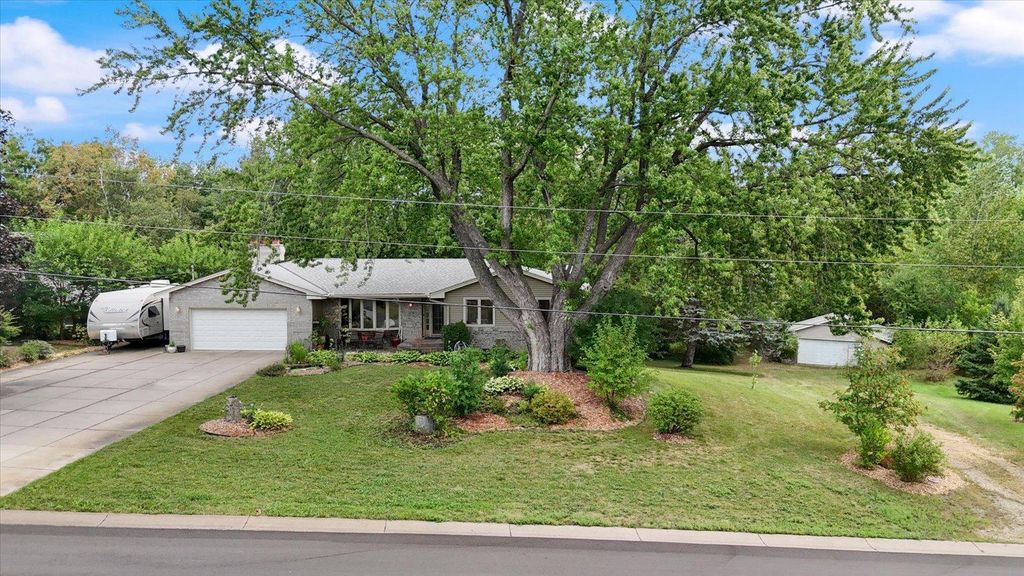 13720 Vinewood Lane N, Dayton, MN 55327 — photo 2