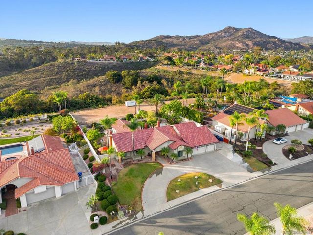 12834 Rockwell, Poway, CA 92064