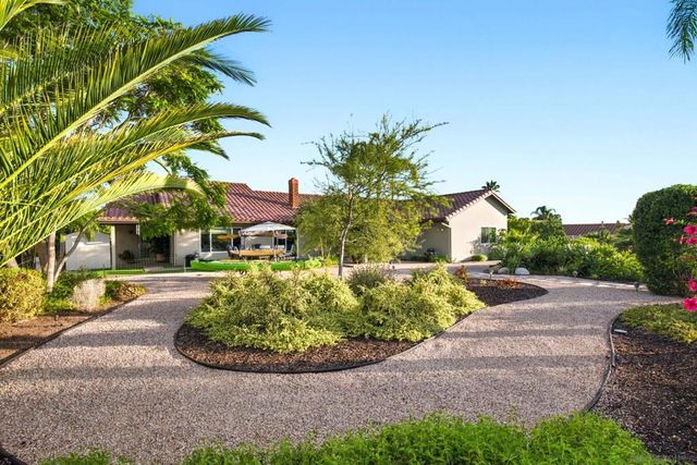 12834 Rockwell, Poway, CA 92064