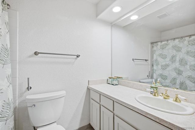12834 Rockwell, Poway, CA 92064