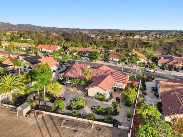 12834 Rockwell, Poway, CA 92064