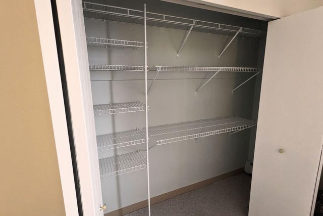 6500 Woodlake Drive 804, Richfield, MN 55423