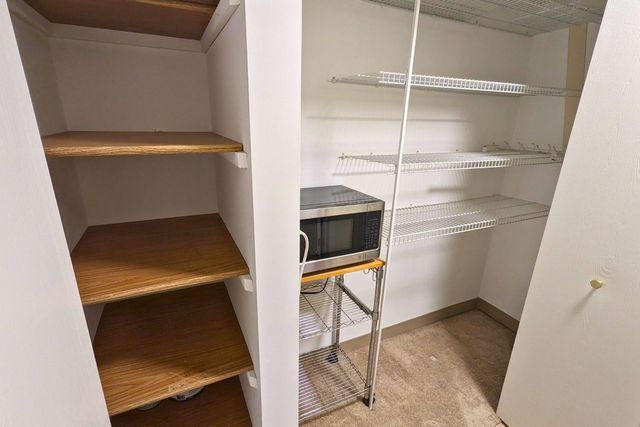 6500 Woodlake Drive 804, Richfield, MN 55423