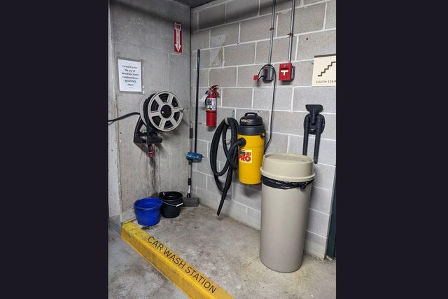 6500 Woodlake Drive 804, Richfield, MN 55423