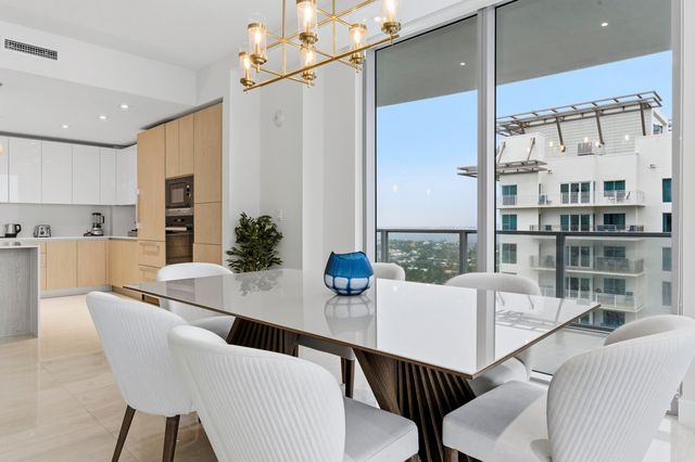 3100 N Ocean Drive N P-1802, Singer Island, FL 33404