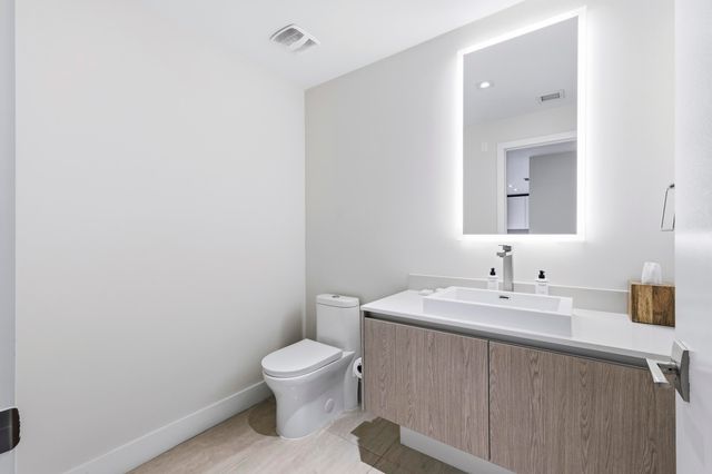 3100 N Ocean Drive N P-1802, Singer Island, FL 33404