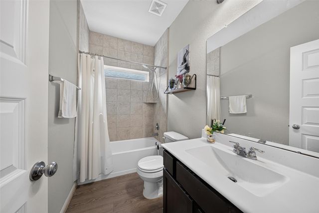 3106 Dry Creek Drive, Missouri City, TX 77459