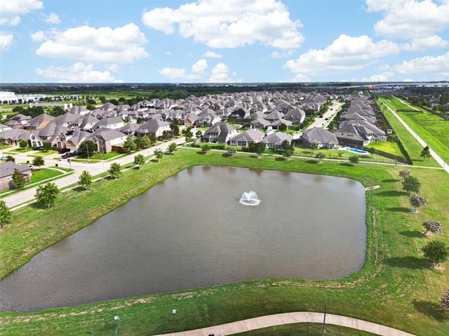 3106 Dry Creek Drive, Missouri City, TX 77459
