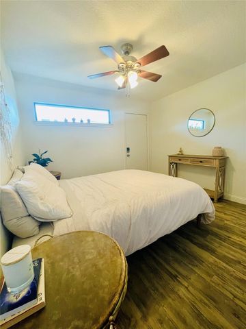 4723 Aftonshire Drive A13, Houston, TX 77027