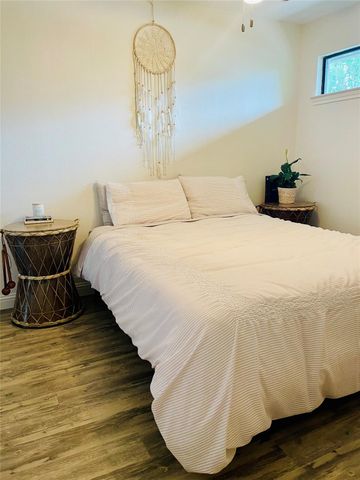 4723 Aftonshire Drive A13, Houston, TX 77027