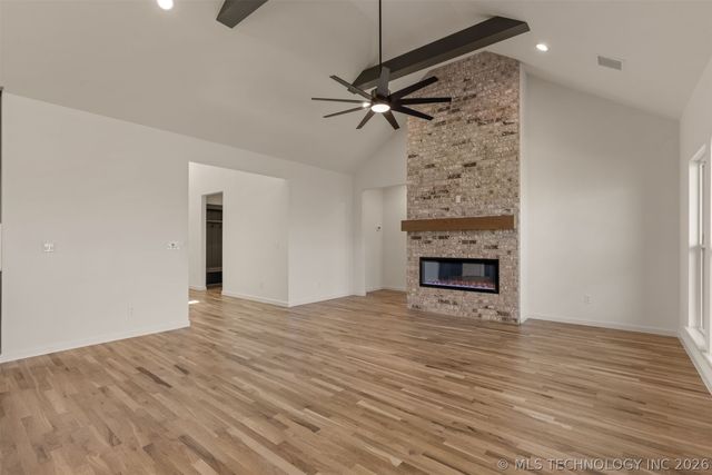 5114 S Everett Drive, Sand Springs, OK 74063