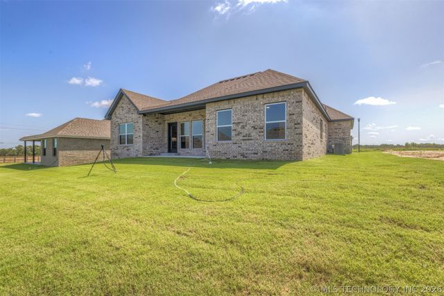 5114 S Everett Drive, Sand Springs, OK 74063