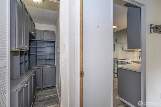 2500 S 370th Street #32, Federal Way, WA 98003