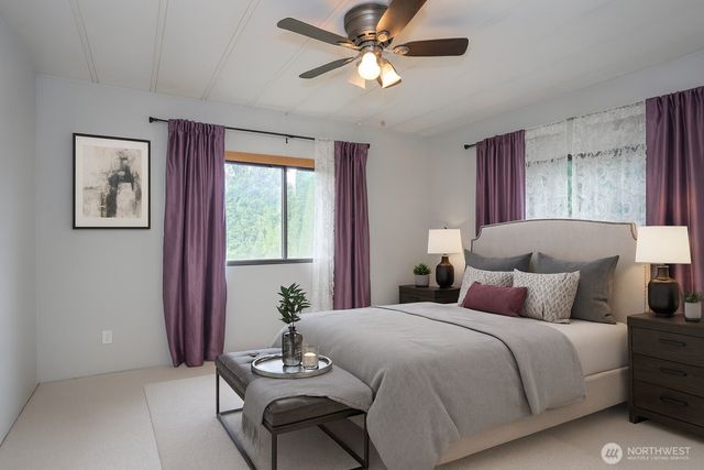 2500 S 370th Street #32, Federal Way, WA 98003