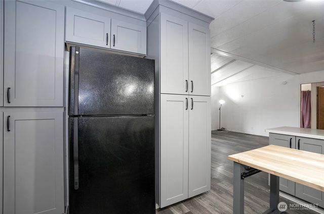 2500 S 370th Street #32, Federal Way, WA 98003