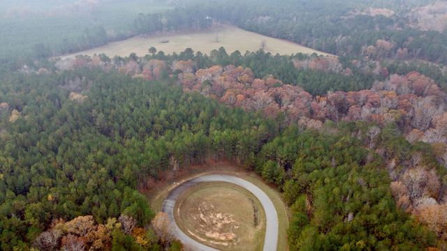 1125 Hunters Landing, Tignall, GA 30668