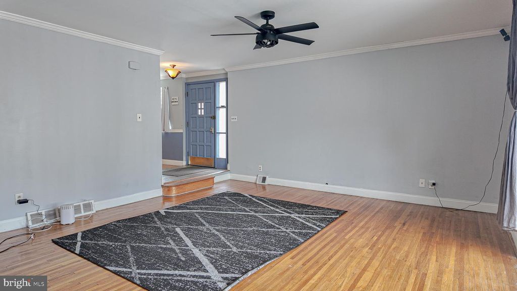 8520 BRIDLE RD, PHILADELPHIA, PA 19111 — photo 4