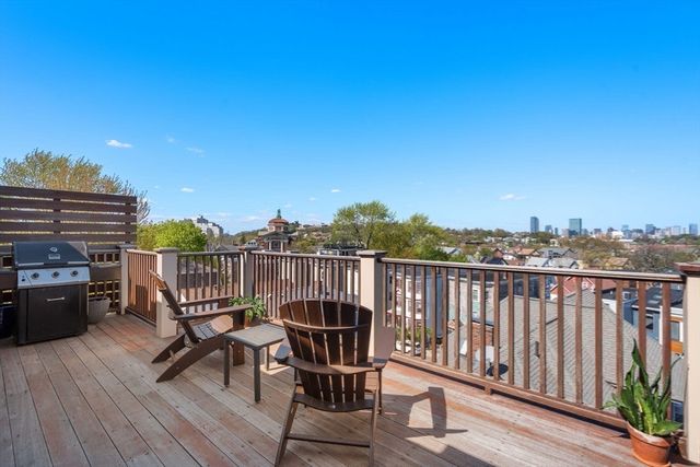 60 Sheridan St. 3, Boston, MA 02130