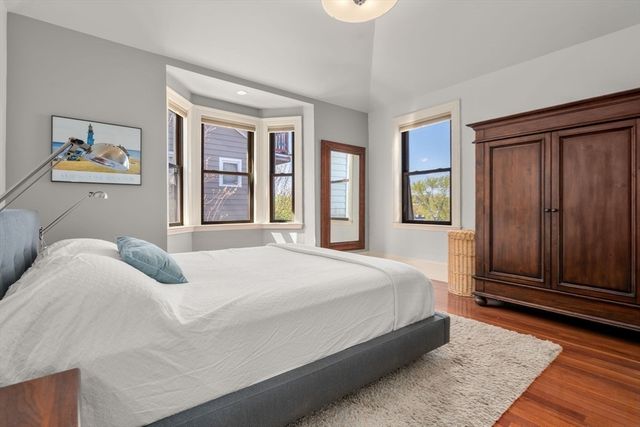 60 Sheridan St. 3, Boston, MA 02130