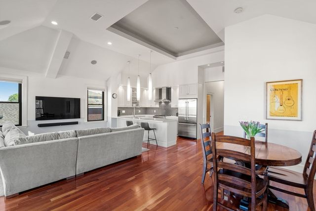 60 Sheridan St. 3, Boston, MA 02130