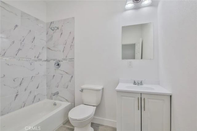 326--328 W 47th, Los Angeles, CA 90037