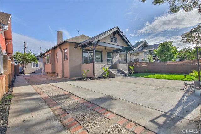 326--328 W 47th, Los Angeles, CA 90037