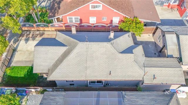 326--328 W 47th, Los Angeles, CA 90037