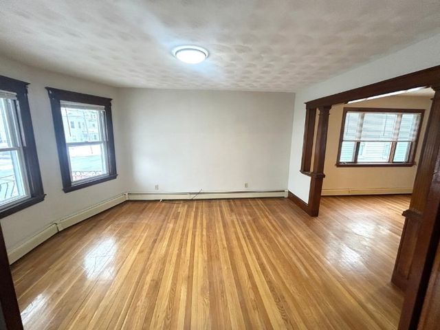 30 Medford St 1, Medford, MA 02155