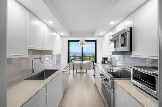 3360 S OCEAN Boulevard 5 A I, Palm Beach, FL 33480
