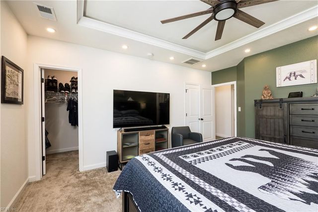 2009 Laycock Ln Unit 101, Suffolk, VA 23435
