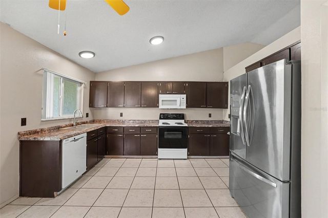 1085 JODI RIDGE COURT, Kissimmee, FL 34747