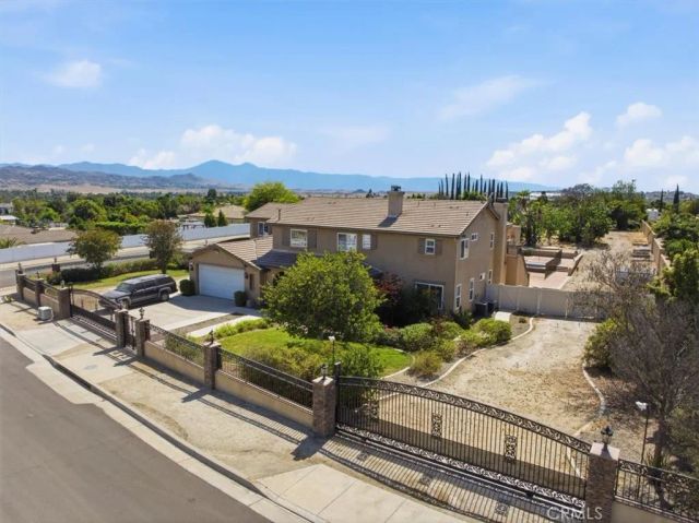 17731 Glen Hollow, Riverside, CA 92504