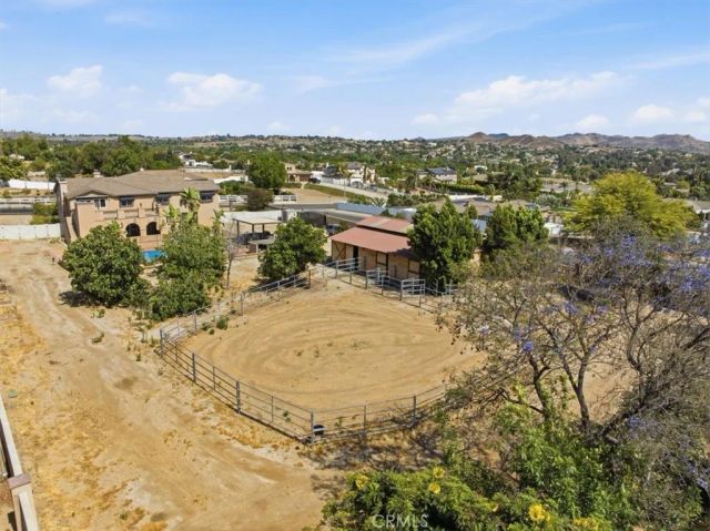17731 Glen Hollow, Riverside, CA 92504