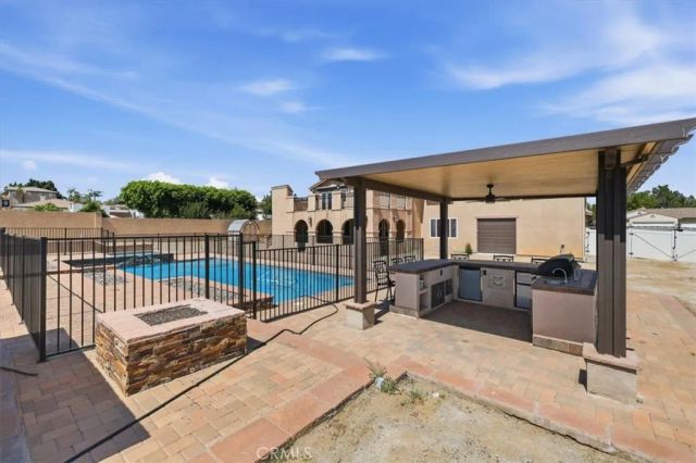17731 Glen Hollow, Riverside, CA 92504