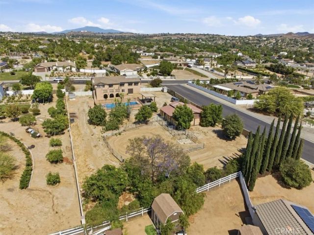 17731 Glen Hollow, Riverside, CA 92504