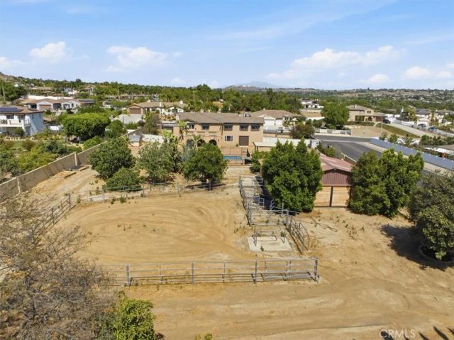 17731 Glen Hollow, Riverside, CA 92504