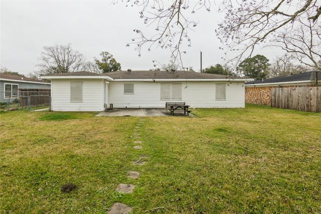 7502 Matranga Street, Hitchcock, TX 77563