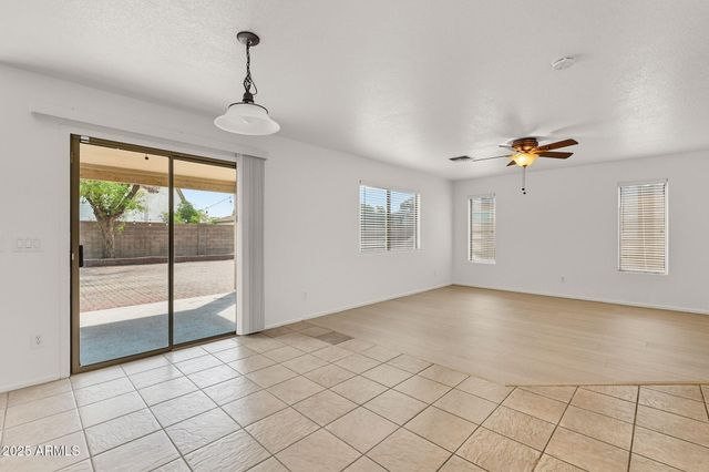 2503 W GAMBIT Trail, Phoenix, AZ 85085