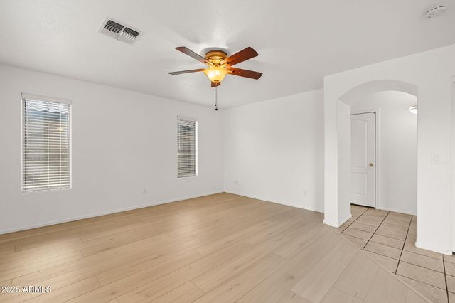 2503 W GAMBIT Trail, Phoenix, AZ 85085